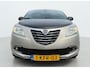 Lancia Ypsilon 0.9 TwinAir Platinum Automaat | Panoramadak | Leder | Clima | 15" Velgen | Navi | PDC | Cruise |