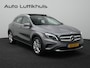 Mercedes-Benz GLA 180 Prestige Pano