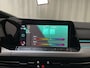 Volkswagen Golf Variant 1.5 TSI Life Business Sfeerverlichting Navigatie Virtual Cockpit Parkeersensoren