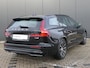 Volvo V60 T6 Plug-in hybrid AWD Plus Dark | Trekhaak | Harman/Kardon | Verwarmbare Stoelen / Stuurwiel | 360° Camera |