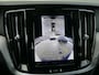 Volvo V60 T6 Plug-in hybrid AWD Plus Dark | Trekhaak | Harman/Kardon | Verwarmbare Stoelen / Stuurwiel | 360° Camera |