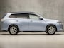 Mitsubishi Outlander 2.0 PHEV Deluxe 203Pk (SCHUIFDAK, NAVIGATIE, CAMERA, LEDER, STOELVERWARMING, ADAPTIVE CRUISE, GETINT GLAS, STANDKACHEL, KEYLESS, LANE ASSIST, NIEUWSTAAT)