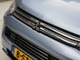 Mitsubishi Outlander 2.0 PHEV Deluxe 203Pk (SCHUIFDAK, NAVIGATIE, CAMERA, LEDER, STOELVERWARMING, ADAPTIVE CRUISE, GETINT GLAS, STANDKACHEL, KEYLESS, LANE ASSIST, NIEUWSTAAT)