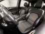 Mercedes-Benz B-klasse 180 Sport (PANORAMADAK, NAVIGATIE, LEDER, ZWART HEMEL, STOELVERWARMING, SPORTSTOELEN, LED KOPLAMPEN, PARKEERSENSOREN, NIEUWSTAAT)