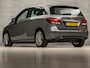 Mercedes-Benz B-klasse 180 Sport (PANORAMADAK, NAVIGATIE, LEDER, ZWART HEMEL, STOELVERWARMING, SPORTSTOELEN, LED KOPLAMPEN, PARKEERSENSOREN, NIEUWSTAAT)