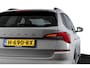 Skoda Kamiq 1.0 TSI 115 PK Sport Business - Automaat | Pano | Dig. Cockpit | Adapt. Cruise | Stoelverw. | PDC | Camera | NAV + App. Connect | ECC | Elek. Klep | Elek. Trekhaak | LM 18" |