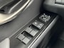 Lexus UX 250h Preference Line | 18 inch, Stoel + Stuurverwarming, Apple CarPlay/Android Auto, Keyless, Privacy Glass