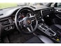 Porsche Macan 2.0 , Panoramadak, Memory, NAP, Luchtvering,