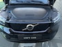 Volvo XC40 Recharge P8 AWD R-Design Volvo Dealer auto, Lederen bekleding, Parkeer camera, Verwarmde stoelen voor. Extra getint glas, Verwarmd stuurwiel, Parkeer verwarming, Apple Car Play / Android Auto 1e eigenaar