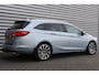 Opel Astra Sports Tourer 1.6 TURBO 200PK INNOVATION+ / NAVI / LEDER / CLIMA / FULL-LED / PDC / AGR / CAMERA / 18" BI-COLOR / TREKHAAK / KEYLESS / SCHUIF-KANTELDAK / UNIEK !!