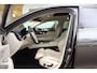 Volvo V60 2.0 T4 Inscription met PANO LED HUD LEDER CARPLAY