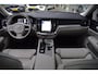 Volvo V60 2.0 T4 Inscription met PANO LED HUD LEDER CARPLAY