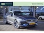 Volvo V60 2.0 T4 Inscription met PANO LED HUD LEDER CARPLAY