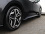 Volkswagen ID.3 First Plus 58 kWh 204 pk | SOH 93% | Camera | Stoel- en stuurverwarming | Keyless | Navigatie | Matrix LED | 19 inch Velgen | All-season banden