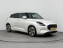 Suzuki Swift 1.2 Style Smart Hybrid Limited | Apple Carplay/Android Auto | Achteruitrijcamera | Bestuurdersstoel In Hoogte Verstelbaar | Buitenspiegels Elektrisch Verwarmd |