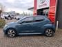 Toyota Yaris 1.5 Hybrid 115 Dynamic COMFORT PACK NIEUW&DIRECT LEVERBAAR! PARKEERSENSOREN STOEL/STUURVERWARMING NAVIGATIE