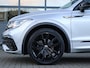 Volkswagen Tiguan 1.5 TSI 150 pk DSG R-Line | Black Style | Matrix LED | App Connect | ACC | Climatronic | Stoel + Stuurverwarming | Elektrische Klep | keyless | Camera |