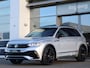 Volkswagen Tiguan 1.5 TSI 150 pk DSG R-Line | Black Style | Matrix LED | App Connect | ACC | Climatronic | Stoel + Stuurverwarming | Elektrische Klep | keyless | Camera |