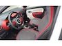 Renault Twingo 1.0 SCe Collection CRUISE CONTROLE | AIRCO | ELEKTRISCHE RAMEN VOOR | LEDER STUURWIEL | BLUETOOTH | NETTE AUTO | 12 MAANDEN BOVAG GARANTIE |