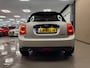 MINI Cooper Mini 1.5 Serious Business * Panoramadak / Navigatie / LED / Parkeersensoren / NL Auto *