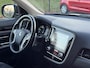Mitsubishi Outlander 2.4 PHEV Intense | Trekhaak | Parkeersensoren V+A