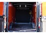 Ford Transit 350 2.0 TDCI L2H2 Raptor Edition Camera, Cruise, Carplay, Xenon, 170pk, Stoelverwarming, Automaat, Trekhaak, Uniek!