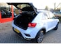 Volkswagen T-Roc 1.5 TSI Style Business CarPlay|1e Eig|Clima|Cam|LMV|Navi