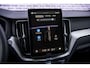 Volvo XC60 2.0 T6 Plug-in hybrid AWD Plus Black Edition | Luchtvering | Premium Pack | Panoramadak | Donker Glas | 360 Camera | Donker Glas |