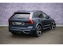 Volvo XC60 2.0 T6 Plug-in hybrid AWD Plus Black Edition | Panoramadak | Head-Up Display | Visual Park Assist | 22" | Luchtvering | Getint Glas | Adaptive Cruise |