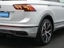 Volkswagen Tiguan 1.4 TSI eHybrid 245 pk DSG R-Line | Panoramadak | Trekhaak | Navigatie Discover Pro | Adaptief onderstel | 360 camera | IQ Light