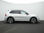 Volkswagen Tiguan 1.4 TSI eHybrid 245 pk DSG R-Line | Panoramadak | Trekhaak | Navigatie Discover Pro | Adaptief onderstel | 360 camera | IQ Light