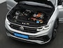 Volkswagen Tiguan 1.4 TSI eHybrid 245 pk DSG R-Line | Panoramadak | Trekhaak | Navigatie Discover Pro | Adaptief onderstel | 360 camera | IQ Light
