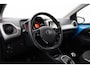 Toyota Aygo 1.0 VVT-i x-play | Origineel NL | Airco | Camera | Bluetooth | Elektrische ramen voor