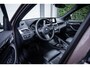 BMW X1 SDrive20i VDL Nedcar I Pano-dak I Leder I Afn.Trekhaak I M-Stuur I 19'' I Org.NL I Dealer-onderhouden