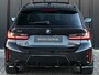 BMW 3-Serie Touring 330e xDrive · M sport · Accu 19,5kWh · Trekhaak · Panoramadak · Active Cruise · Panorama dak · Camera · Ambiance interieur ·