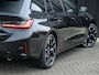 BMW 3-Serie Touring 330e xDrive · M sport · Accu 19,5kWh · Trekhaak · Panoramadak · Active Cruise · Panoramadak · Camera · Ambiance interieur ·