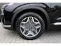 Hyundai Santa Fe 1.6 T-GDI PHEV Comfort Smart 7p. | Eleketrisch bedienbare stoelen | Lederen bekleding | Navigatie | Parkeersensoren | Achteruitrijcamera | Stoelverwarming | | Achterbank in delen neerklapbaar | Achterbank verstelbaar | Achteruitrijcamera