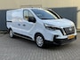 Nissan Primastar 2.0 dCi L1H1 / Airco / Apple&Android Carplay / Trekhaak / Betimmering / Cruise Control / Sensoren achter / Bluetooth / DAB / 3 zitplaatsen