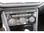 Volkswagen T-Roc 1.5 TSI Sport | DSG Versnellingsbak | Parkeersensoren voor en achter | Airco | Radio | Auto-Hold | Lichtmetalen velgen | | Airco (automatisch) | Lichtmetalen velgen 17" | Multimedia-voorbereiding