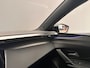 Peugeot 408 1.2 130PK GT EAT8 Leder/Alcantara | Stoelverwarming | Camera | Automaat | Carplay | 19'' Lichtmetaal | Bluetooth | Navigatie | | Achteruitrijcamera | Apple Carplay/Android Auto|telefoonintegratie premium | Bluetooth telefoonvoorbereiding