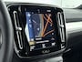 Volvo XC40 T4 Recharge Core Bright | PDC + Camera | Cruiscontrol | Elektrische Achterklep | Keyless Start -Entry | Extra Getint Glas | 18 inch LM Velgen |