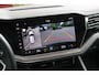 Volkswagen Touareg 3.0 TSi eHybrid 4MOTION Elegance | Luchtvering | Trekhaak | Pano | Massage | Stoelventilatie | Memory | 360 Camera