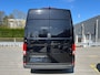 Volkswagen Crafter 35 2.0 TDI L3H3 Exclusive | BPM Vrij! | ACC | Camera achter | Navigatie | Apple CarPlay | Trekhaak voorbereiding