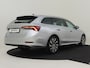 Skoda Octavia Combi 1.4 TSI iV PHEV Style 204pk | Elektrische stoelen met geheugen | Camera achter | Led koplampen | Stoelverwarming | 18"LMV l Cruise control | App connect |