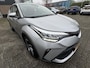 Toyota C-HR 2.0 HYBRID DYNAMIC 184PK NAVI KEYLESS APPLE/ANDROID AD-CRUISE PARKSENSOREN 18"LMV NL-AUTO
