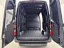Mercedes-Benz eSprinter 0,99% RENTE - 320 L2H2 PRO RWD 81kWh | DC Laden 115KW | Smartphone integratie pakket |