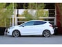 Ford Fiesta 1.0 EcoBoost Hybrid ST-Line X 125PK LED | Winter Pack | Camera | 17" Lichtmetalen velgen