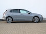 Volkswagen Golf Style Edition 1.5 eHybrid 204 PK | 18" inch velgen | Trekhaak | Led matrix | Ergo Active stoel |