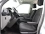 Volkswagen Transporter 2.0 TDI L2H1 30 DC Caravelle | Parkeerhulp | CarPlay | Stoelverwarming | Navi |