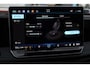 Volkswagen Tiguan 1.5 eHybrid R-Line Edition 204PK/150KW, LED Matrix IQ.Light, rondomzichtcamera (area view), Apple Carplay & Android Auto, elektr. bedienbaar panoramadak, voorstoelen verwarm- en ventileerbaar met massagefunctie, achteruitrijcamera, elektr. uitklapbare trekhaak met aanhanger manoeuvreerfunctie (Trailer Assist), full map navigatie, 3-zone Climatronic, head-up display, Keyless Entry & Start, high end audio installatie, elektrisch bedienbare achterklep met sensorsturing, dodehoekdetectie (Side Assist), file assistent, dynamische grootlichtassistent, autonome parkeerfunctie (Park Assist), volledig digitaal instrumentenpaneel (Digital Cockpit Pro), 20'' LMV 'York'